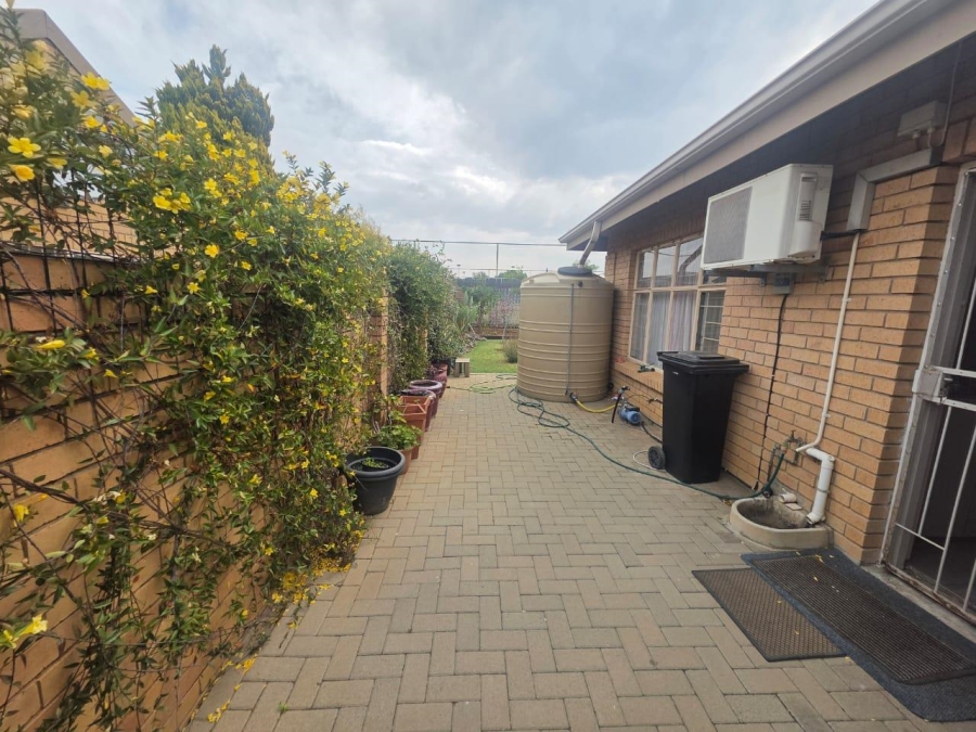 2 Bedroom Property for Sale in Universitas Free State